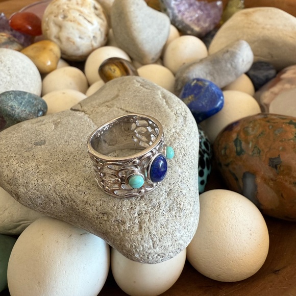 Sterling Silver Turquoise and Lapis RIng - Picture 3 of 7